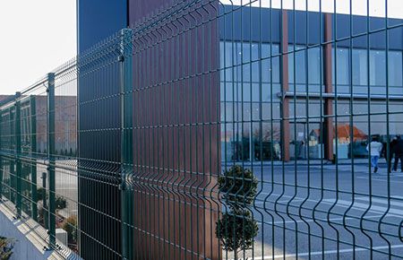 Montaža panelnih (3D) ograda